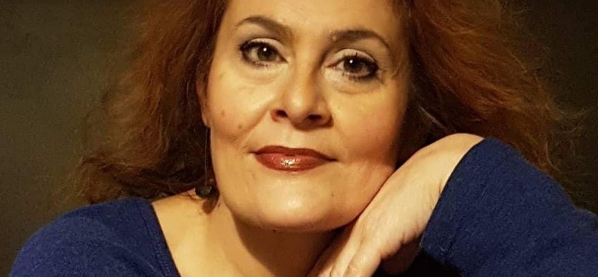 Τόνια Κυριφίδη: συνέντευξη στην Μαρία Τσακίρη για το vivlio-life