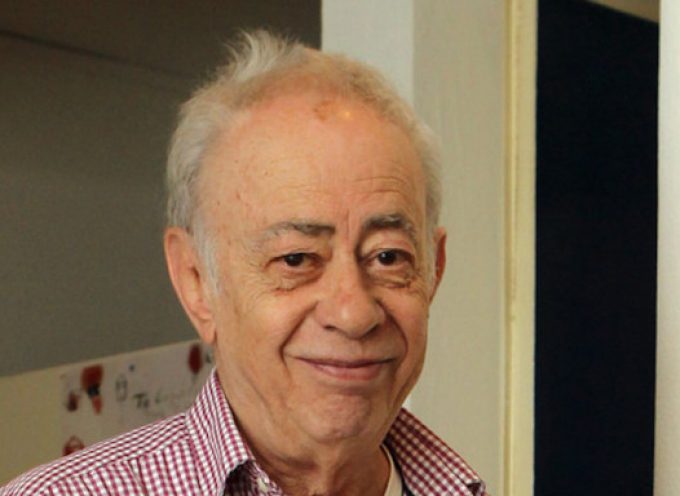 ΣΕ ΗΛΙΚΙΑ 77 ΕΤΩΝ Πέθανε ο σπουδαίος συγγραφέας Βασίλης Αλεξάκης