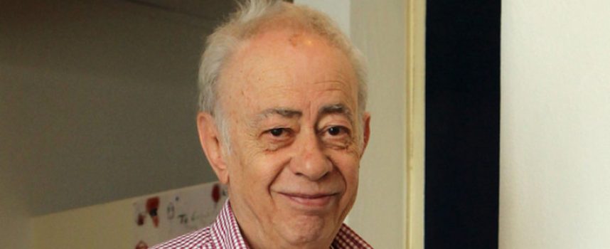 ΣΕ ΗΛΙΚΙΑ 77 ΕΤΩΝ Πέθανε ο σπουδαίος συγγραφέας Βασίλης Αλεξάκης