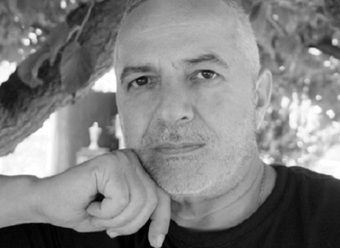 Θεοχάρης Μπικηρόπουλος: συνέντευξη στη Μαρία Τσακίρη