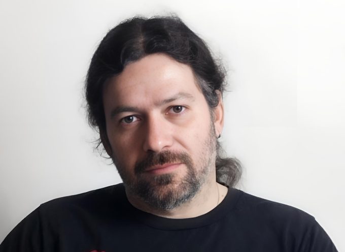 Τάσος Αναστασιάδης: συνέντευξη στη Μαρία Τσακίρη