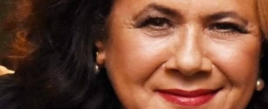 Τζίνα Ψάρρη: συνέντευξη στη Μαρία Τσακίρη