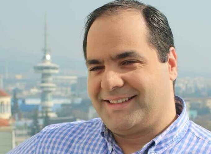 Βαγγέλης Πλάκας: συνέντευξη στη Μαρία Τσακίρη