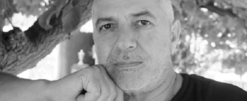 Θεοχάρης Μπικηρόπουλος: συνέντευξη στη Μαρία Τσακίρη
