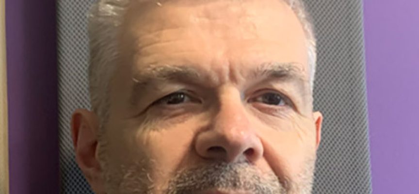 Κυριάκος Αθανασιάδης: συνέντευξη στη Μαρία Τσακίρη Κυριάκος Αθανασιάδης: συνέντευξη στη Μαρία Τσακίρη