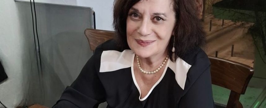 Μαίρη Τυφλιώρη: συνέντευξη στη Μαρία Τσακίρη